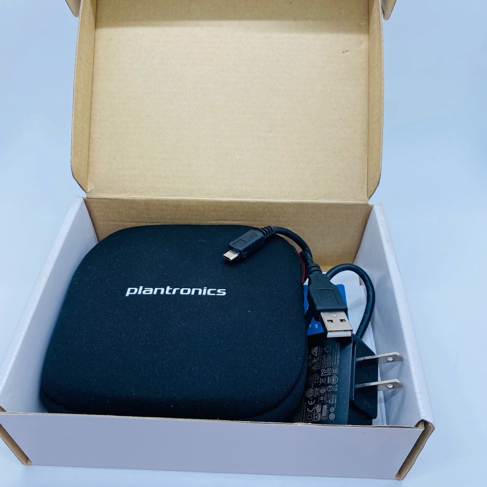NWT Plantronics Calisto 620